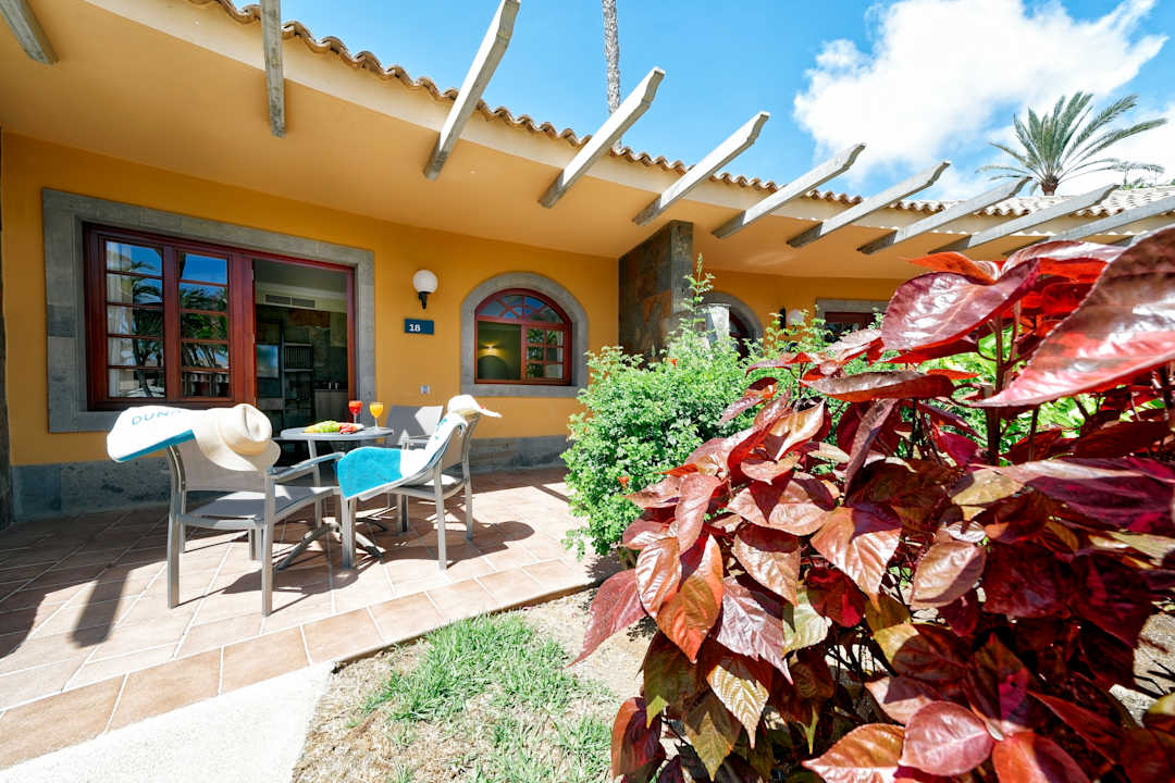 Außenansicht Suites & Villas by Dunas