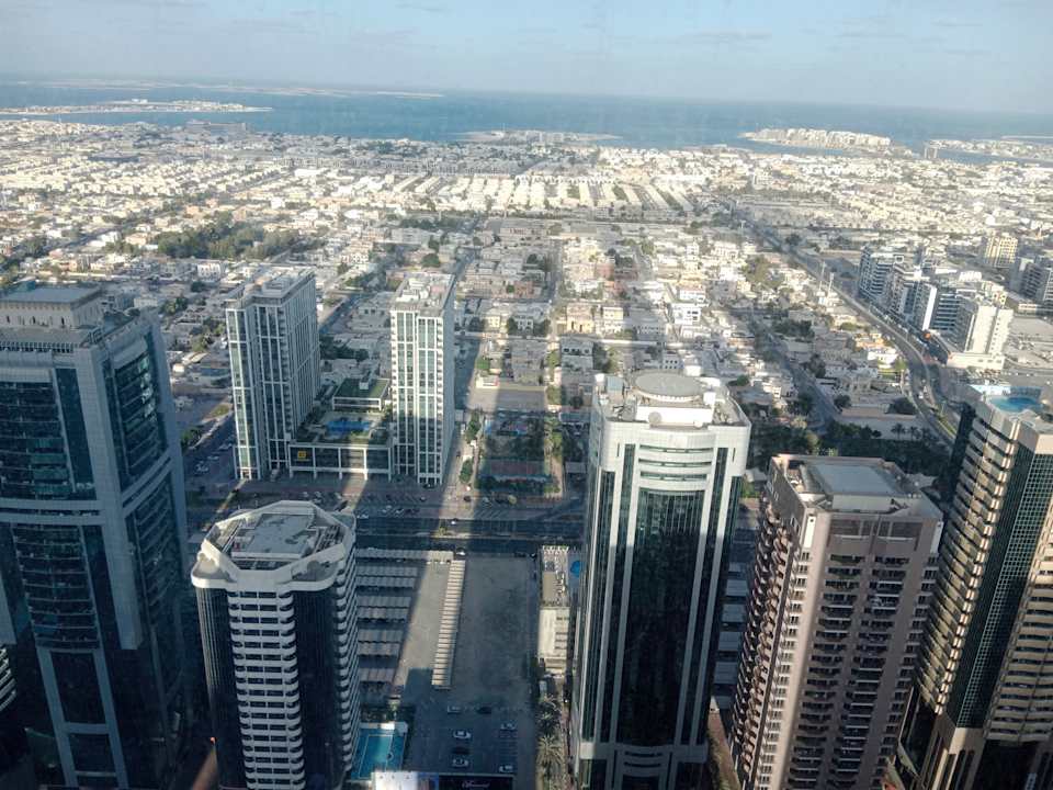 Ausblick Rose Rayhaan by Rotana