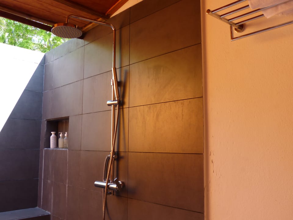 Zimmer Meeru Maldives Resort Island