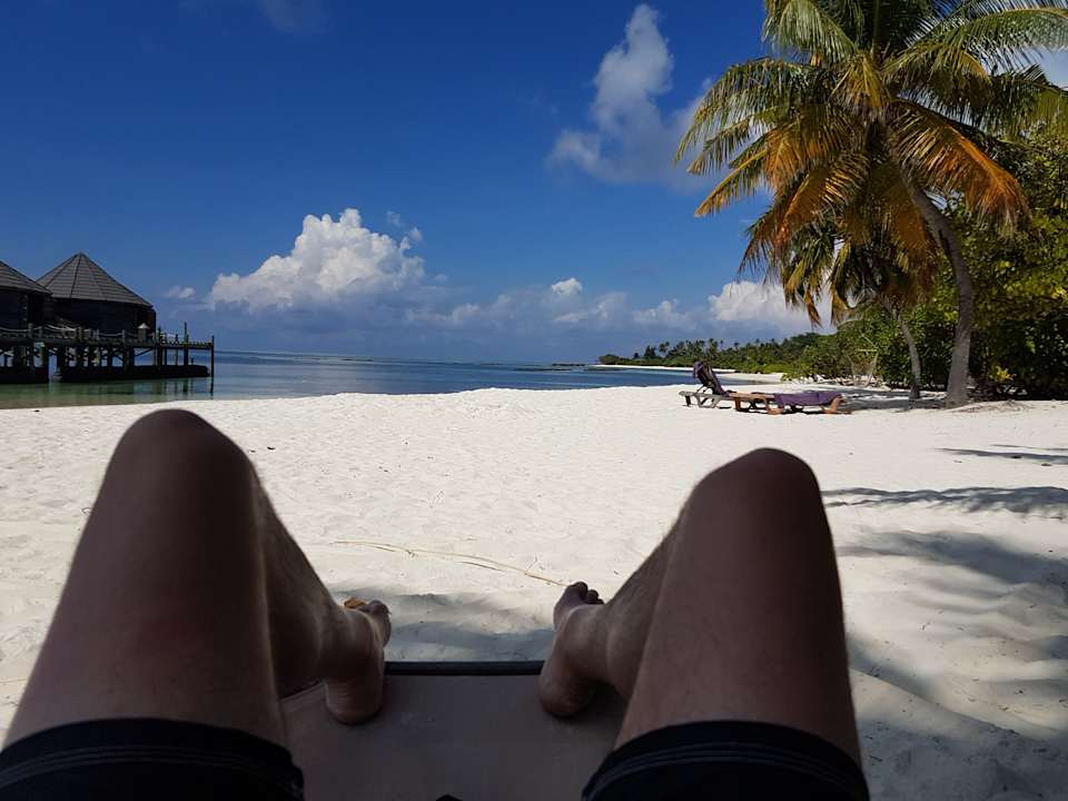 Strand Kuredu Island Resort & Spa