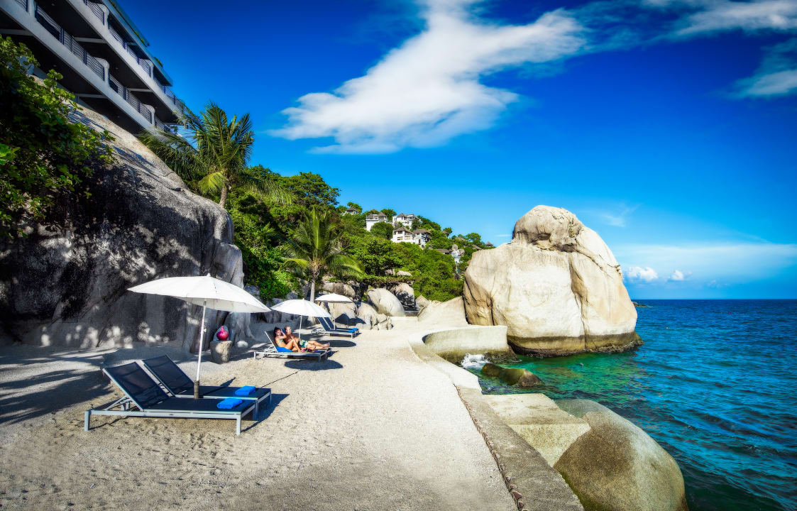 Strand Jamahkiri Resort & Spa
