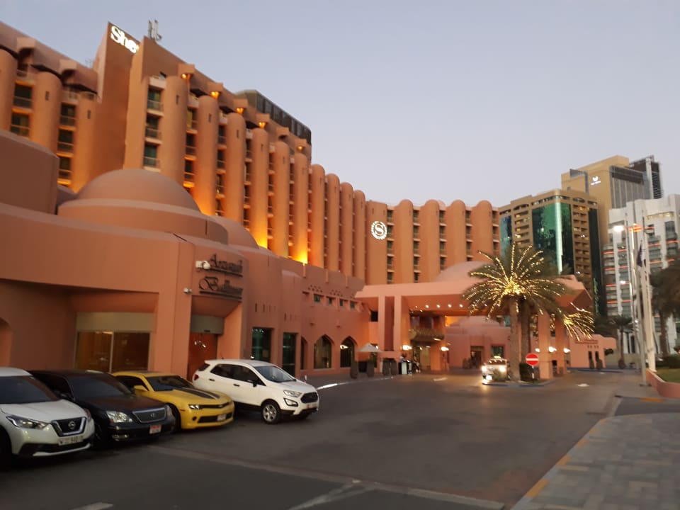 Außenansicht Sheraton Hotel & Resort Abu Dhabi