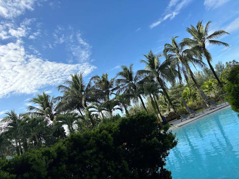 Pool La Vela Khao Lak