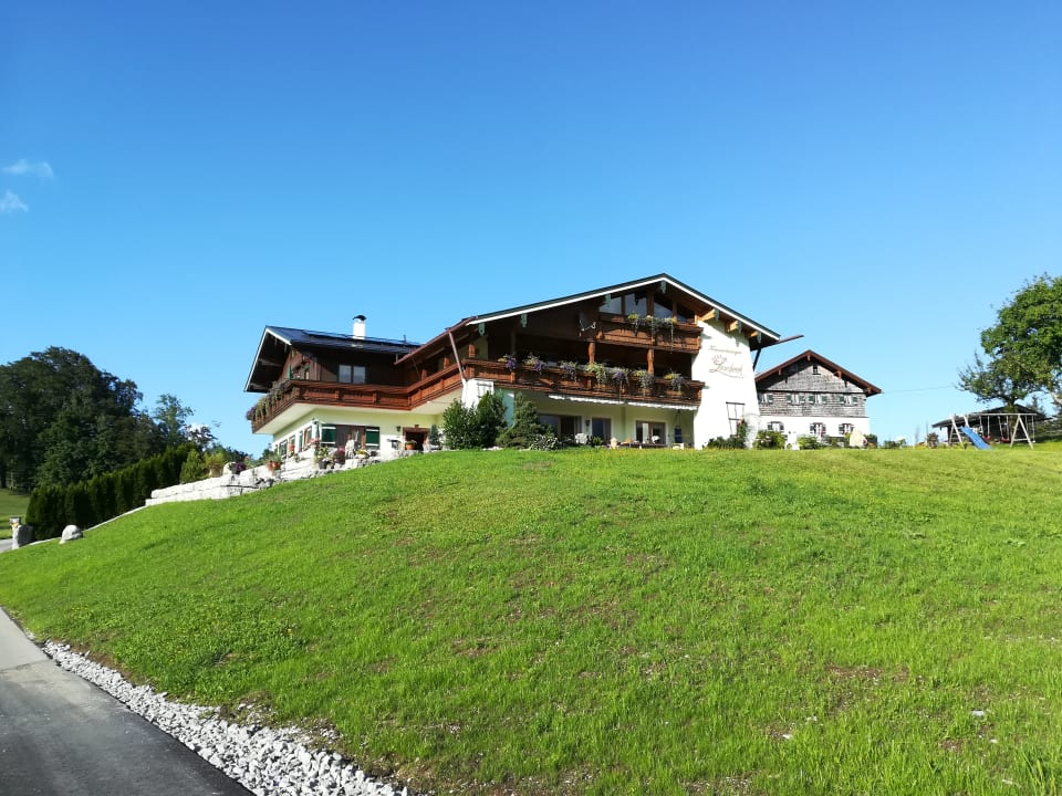 Außenansicht Ferienwohnungen Gästehaus Lärcheck