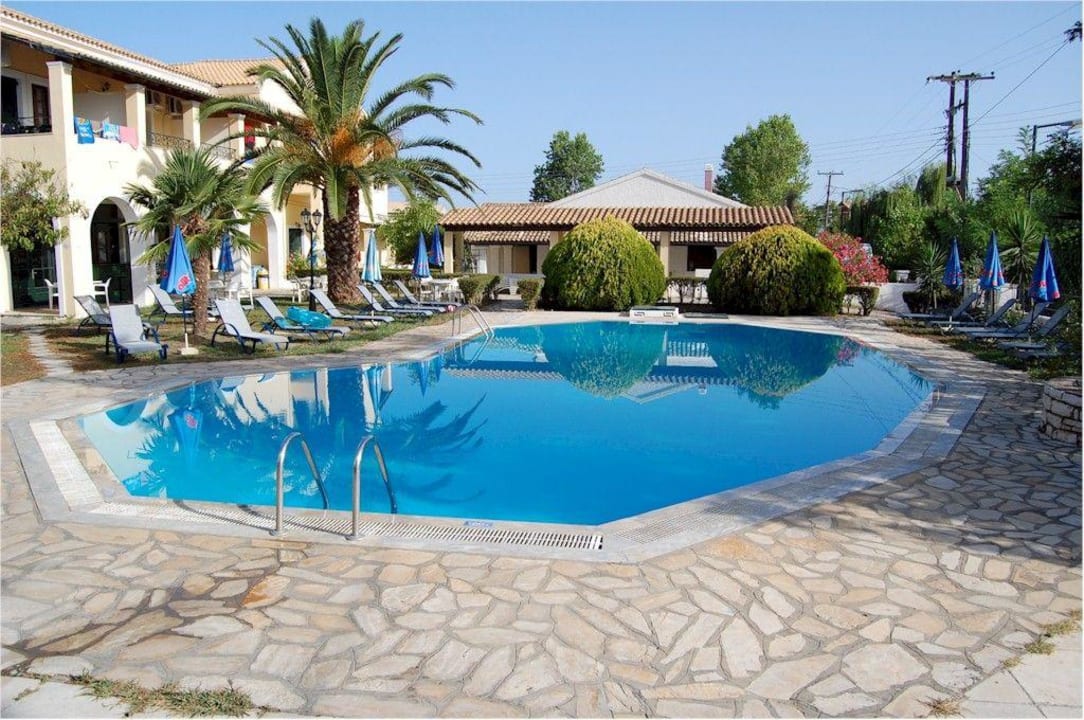 Pool Hotel Thinali Gardens