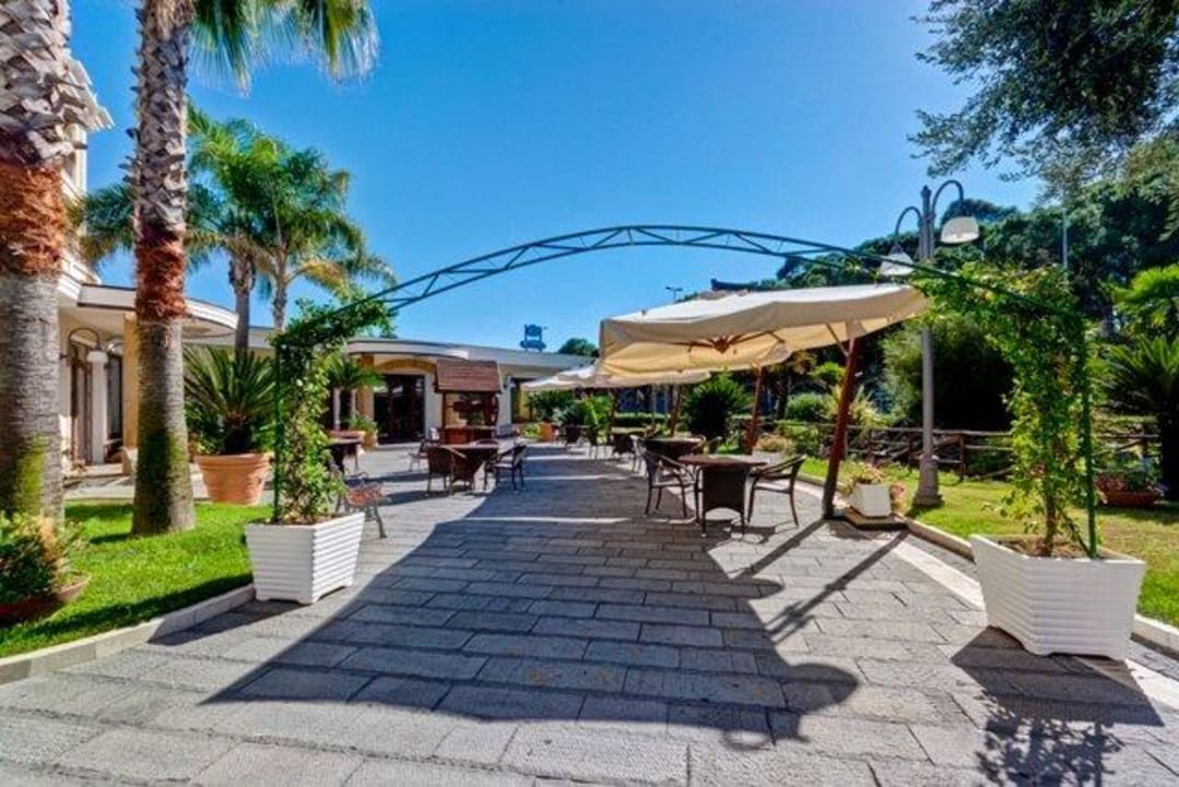 Garden Hotel La Perla