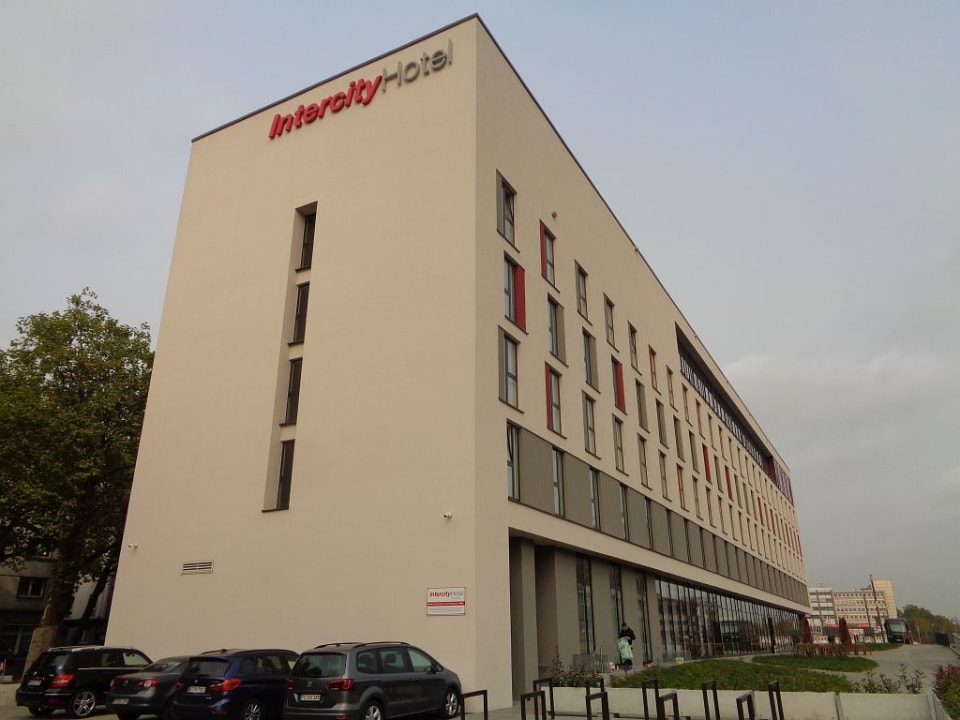 Außenansicht IntercityHotel Duisburg