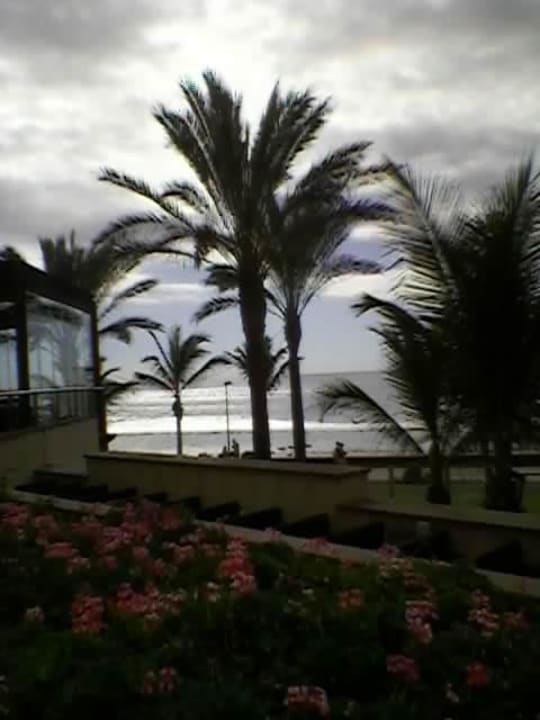 Hotelausblick Richtung Meer am Abend Lopesan Costa Meloneras, Resort & Spa