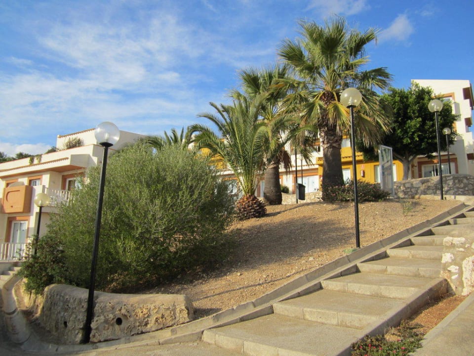 Treppe Richtung Strand blau punta reina
