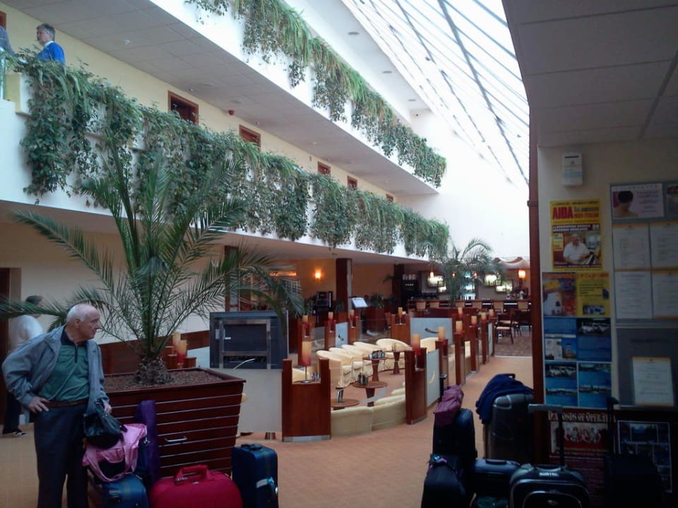 Tolle Lobby! Hotel Belenus