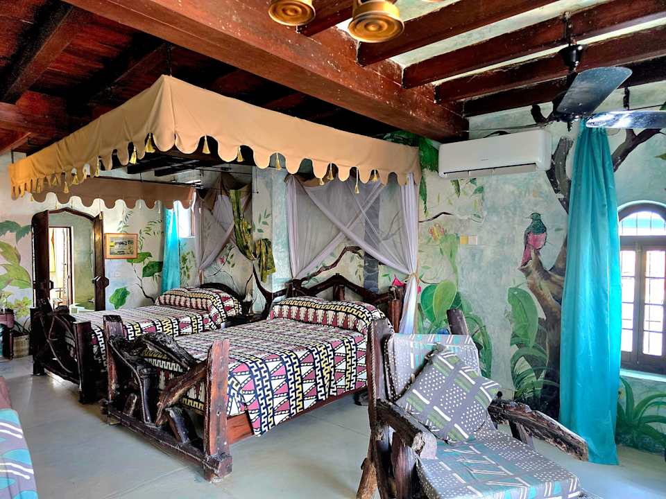 Zimmer Hotel Emerson Spice