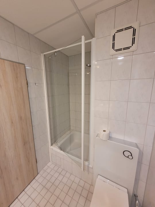 Zimmer Novina Hotel Südwestpark