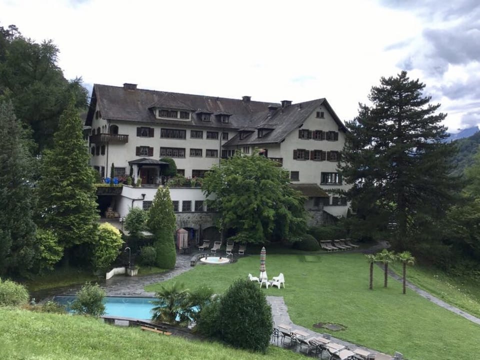 Außenansicht See- und Seminarhotel FloraAlpina