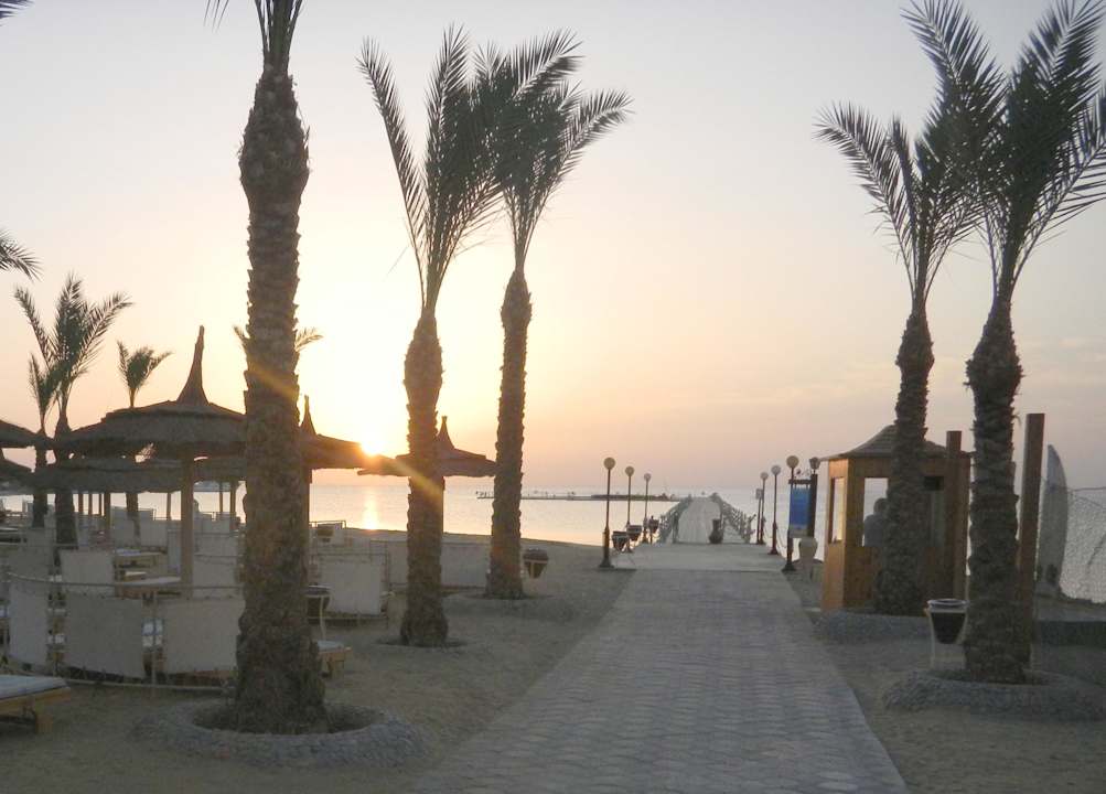 Sonnenaufgang im Mai Pickalbatros Palace Resort