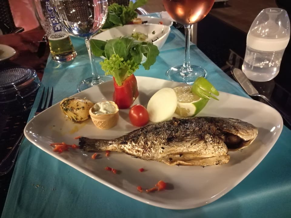 Gastro Quattro Beach Spa & Resort