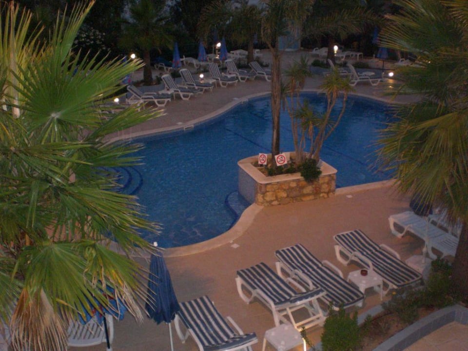 Alltours-Pool Auramar Beach Resort