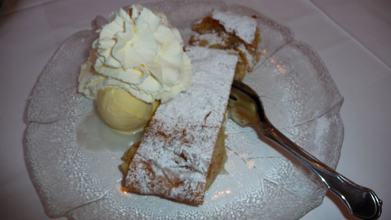 Hmmm Apfelstrudel von Carmen Mooswinkel am Hochmoor