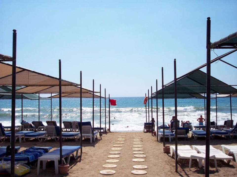 Strand und Liegen Hotel Royal Garden Beach