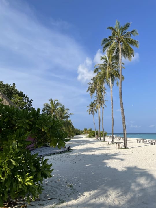 Strand Kuredu Island Resort & Spa