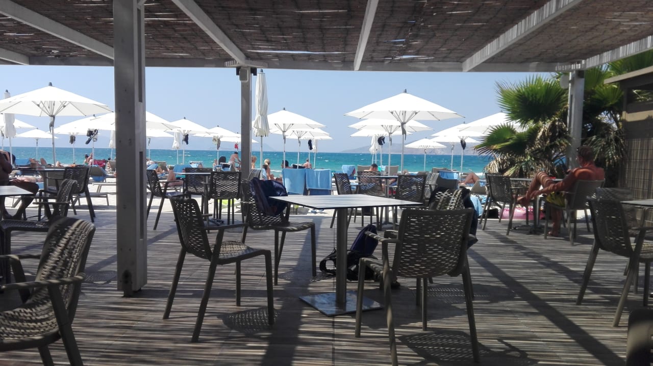 Strand Caravia Beach Hotel