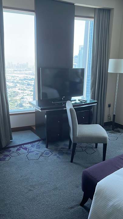 Zimmer Rose Rayhaan by Rotana