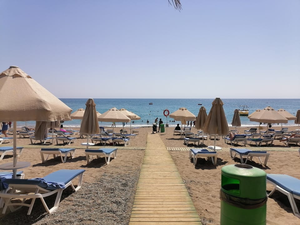 Strand Saphir Resort & Spa