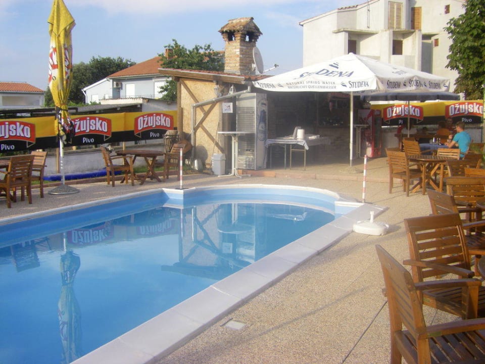 Innenhof Pension Sport