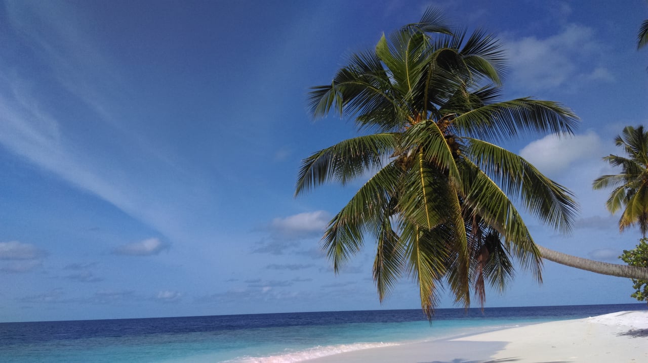 Strand Sun Siyam Vilu Reef