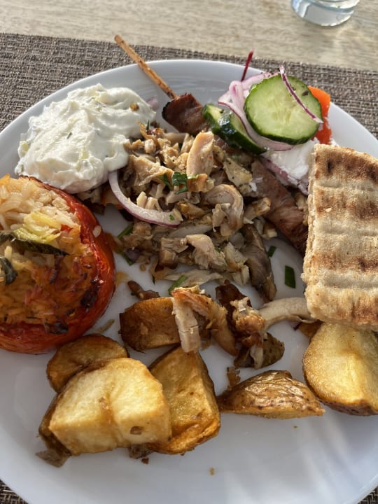 Gastro White Dreams Resort & Anex