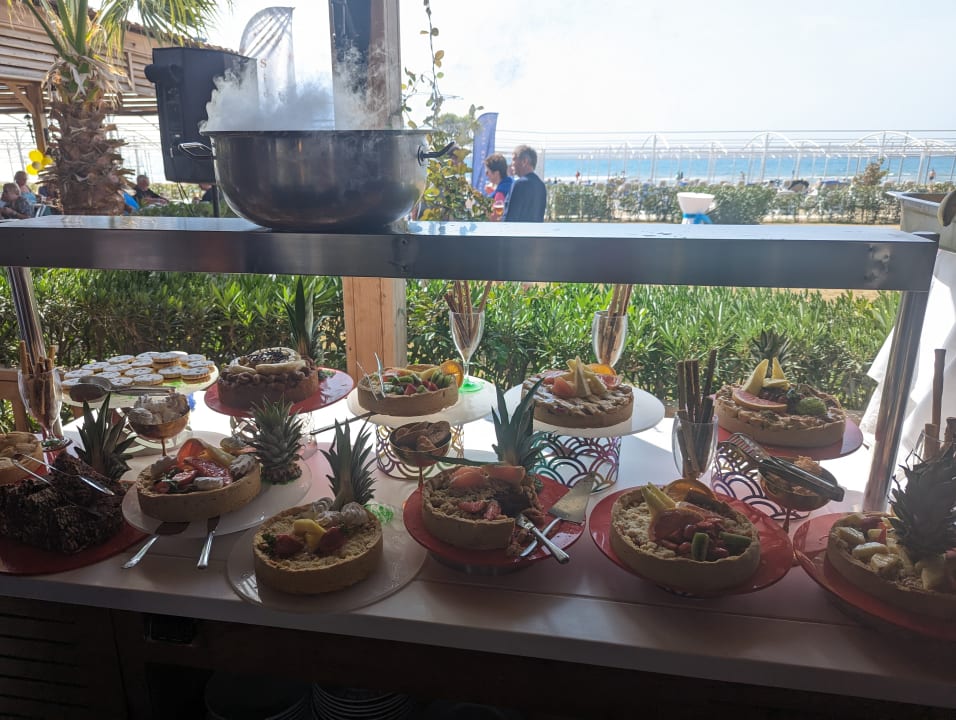 Gastro Side Royal Palace Hotel & Spa