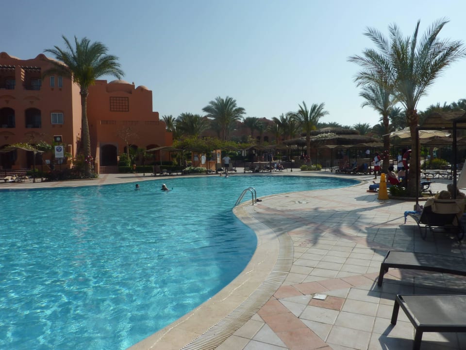 Wo gibt es so einen tollen, großen Pool? Jaz Makadi Oasis Resort