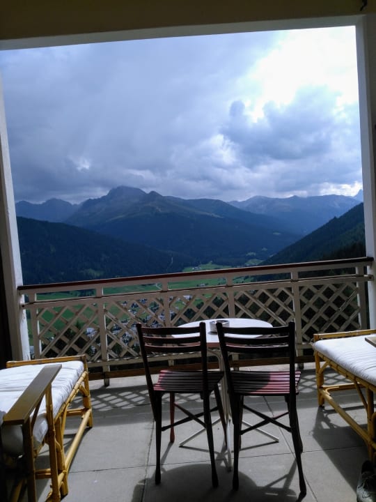 Ausblick Hotel Snow & Mountain Resort Schatzalp