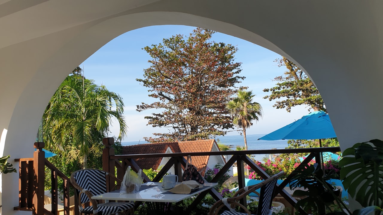 Gastro Ocean Breeze Resort