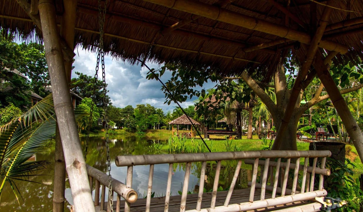Relax in the garden Baan Chai Thung Resort