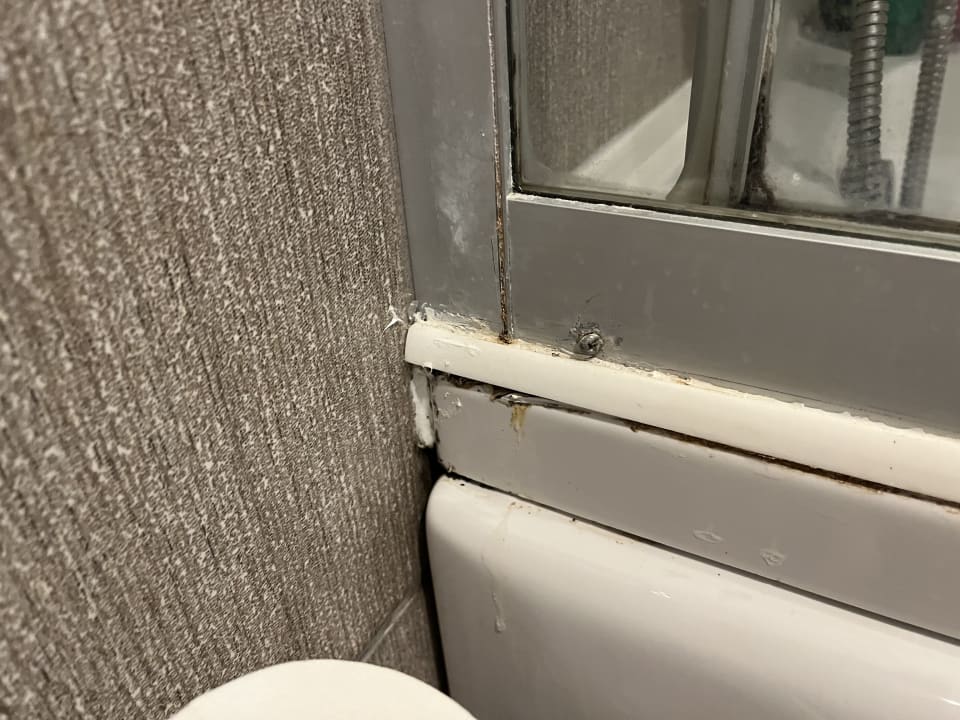 Zimmer Kamelya Aishen Club