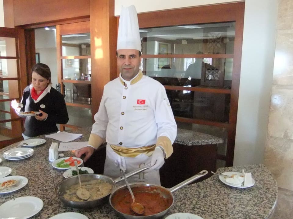 Chef der fantastischen Küchentruppe Trendy Aspendos Beach Hotel