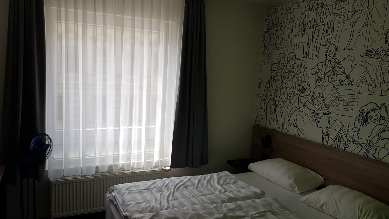 Zimmer ibis Styles Halle