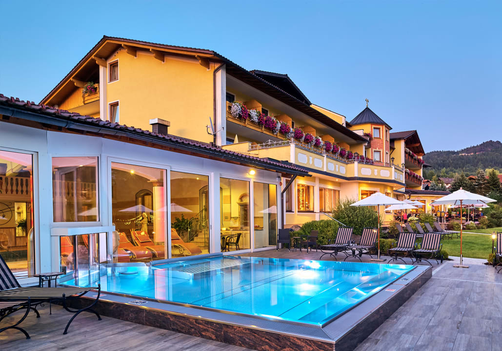Pool Hotel Bergknappenhof