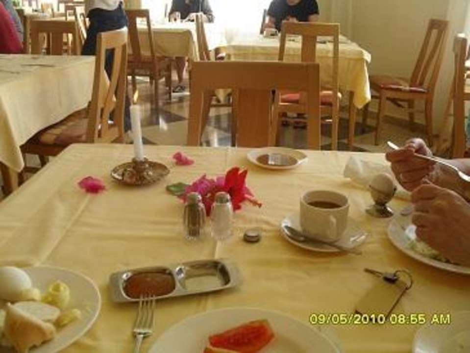 Frühstücksttisch Hotel El Mouradi Cap Mahdia