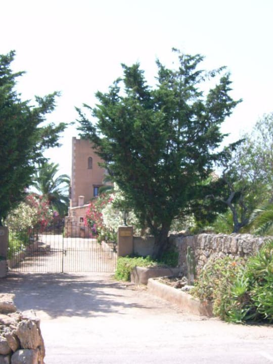 Einfahrt zur Finca Finca Son Marimon