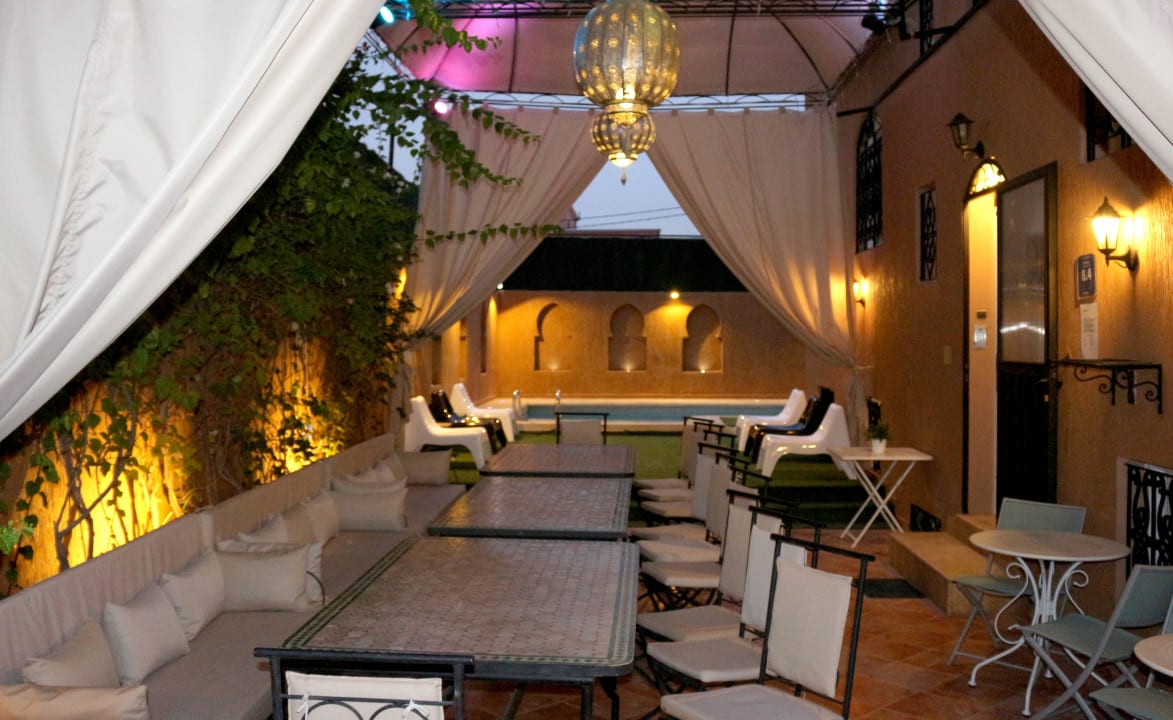 DETENTE  DAR MEZOUAR