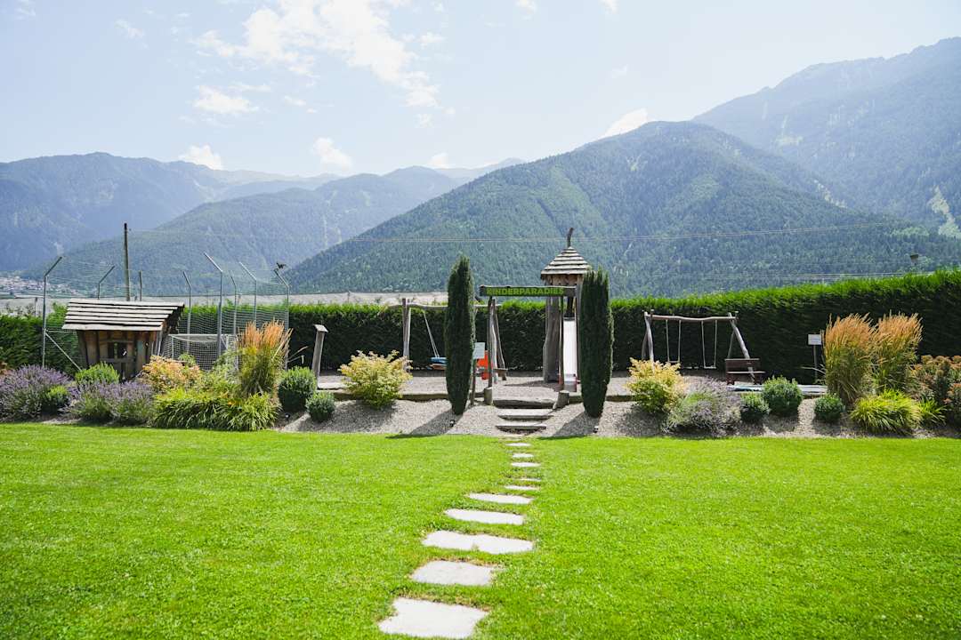 Gartenanlage Residence Montani