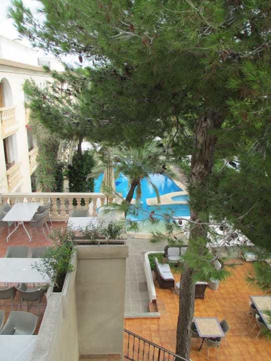 Blick von Frühstücksterrasse Es Bauló Petit Hotel