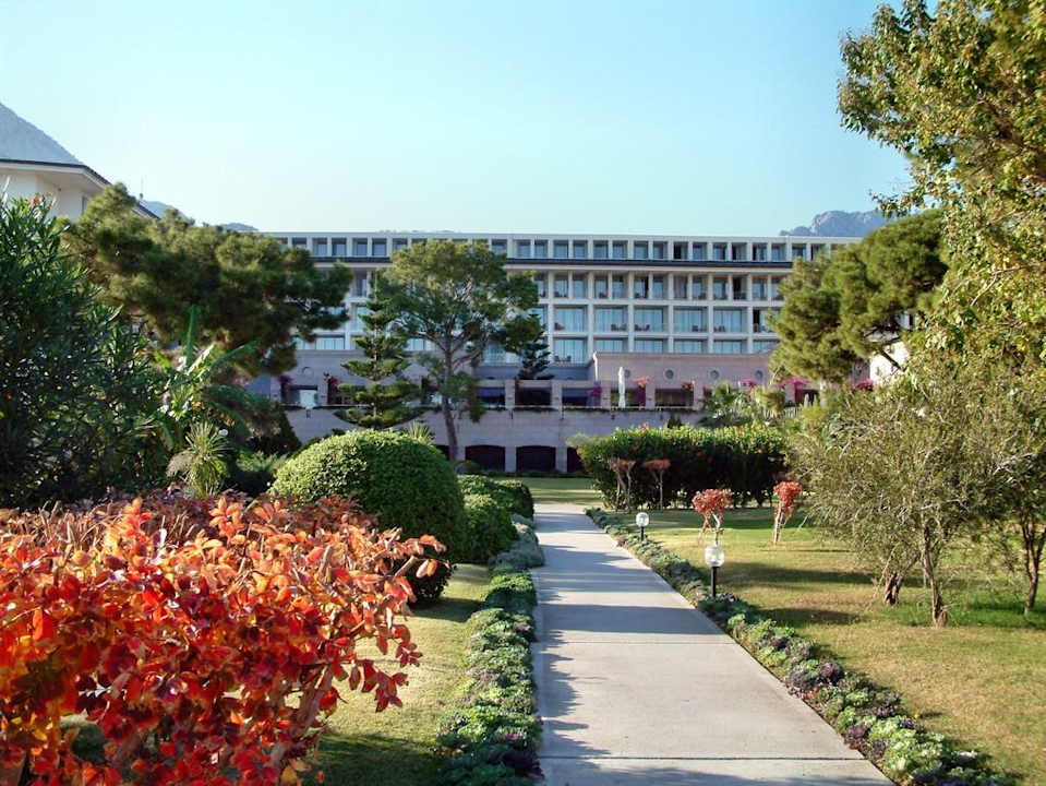 Außenansicht vom Strand Kilikya Palace Göynük