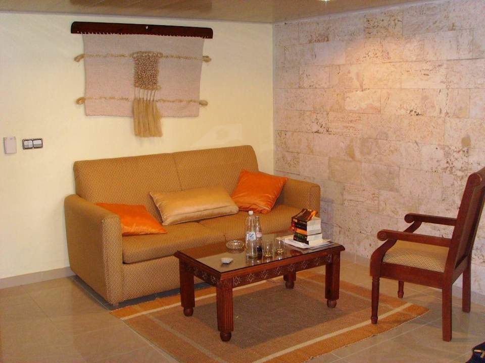 Sofaecke in der Romantiksuite Grand Palladium Select Bávaro Resort & Spa