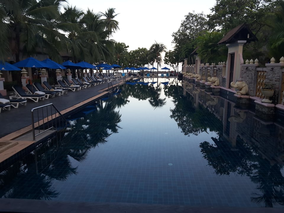 Pool am Strand Seaview Khao Lak Resort