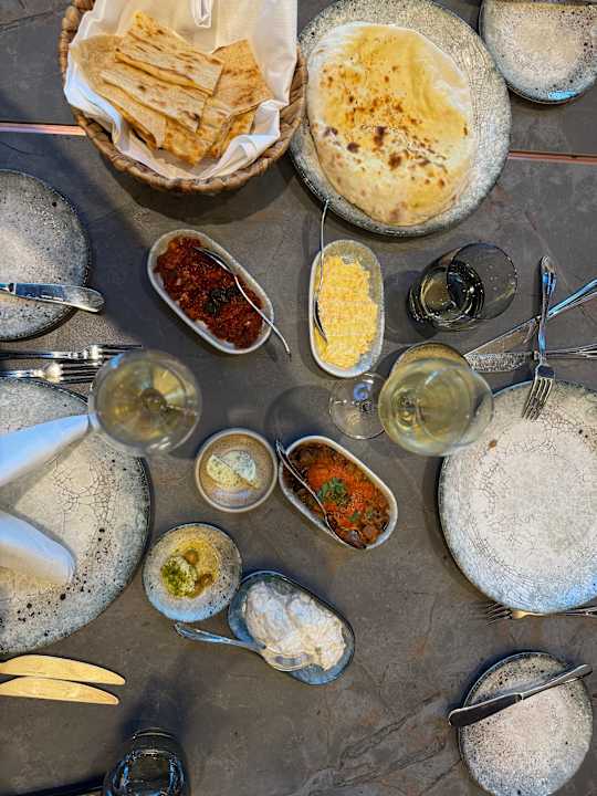 Gastro Anda Barut Collection