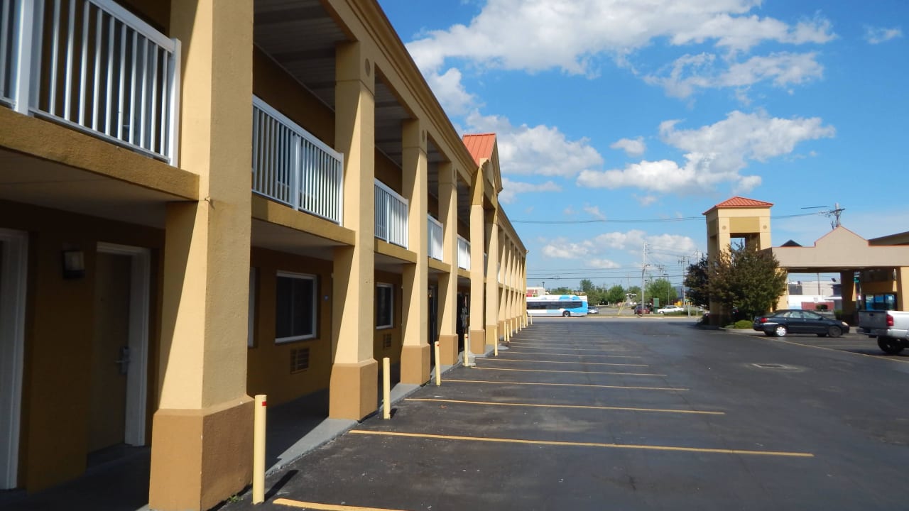 Gebäudeansicht Days Inn by Wyndham Tonawanda/Buffalo