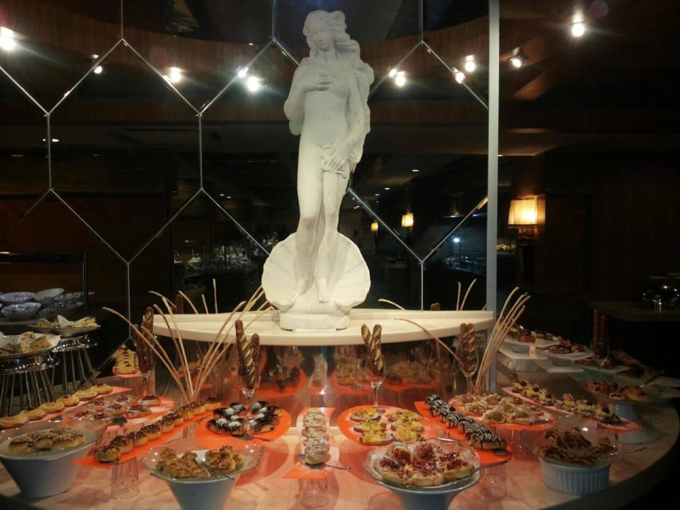 Abendessen Hotel Royal Dragon