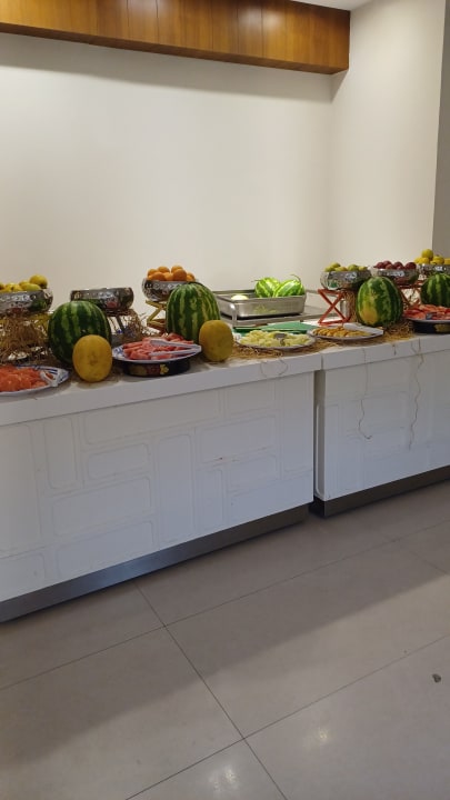 Gastro Terrace Elite Resort